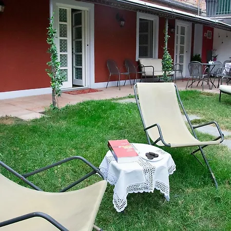 Goccia Di Vino 4* La Morra