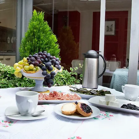 Goccia Di Vino Πανσιόν